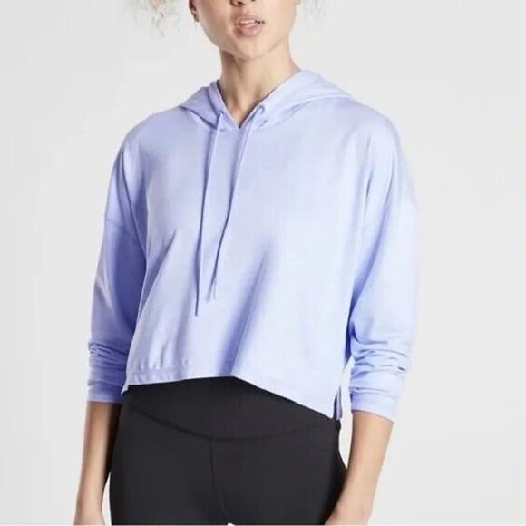 Athleta Size M Uptempo Crop Hoodie Lightweight Light Purple - Picture 3 of 11